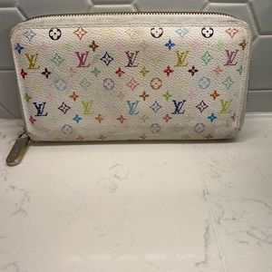 Authentic Louis Vuitton wallet.